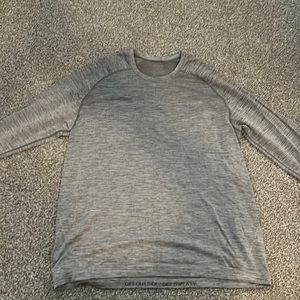 Lulu lemon XL long sleeve tee